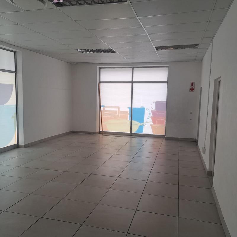 To Let commercial Property for Rent in Korsten Eastern Cape